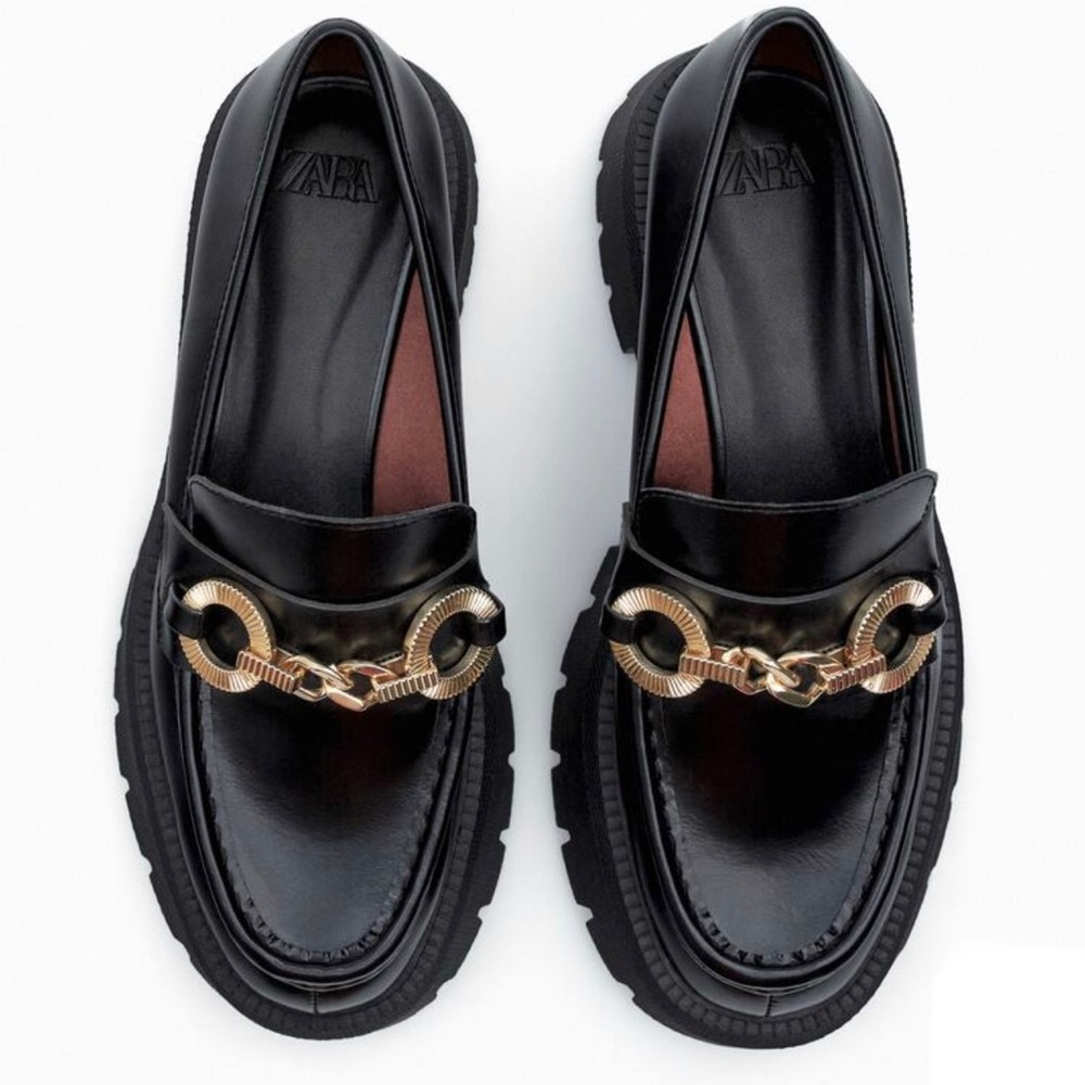 ZARA LOAFERS WITH TRACK SOLE AND CHAIN “41